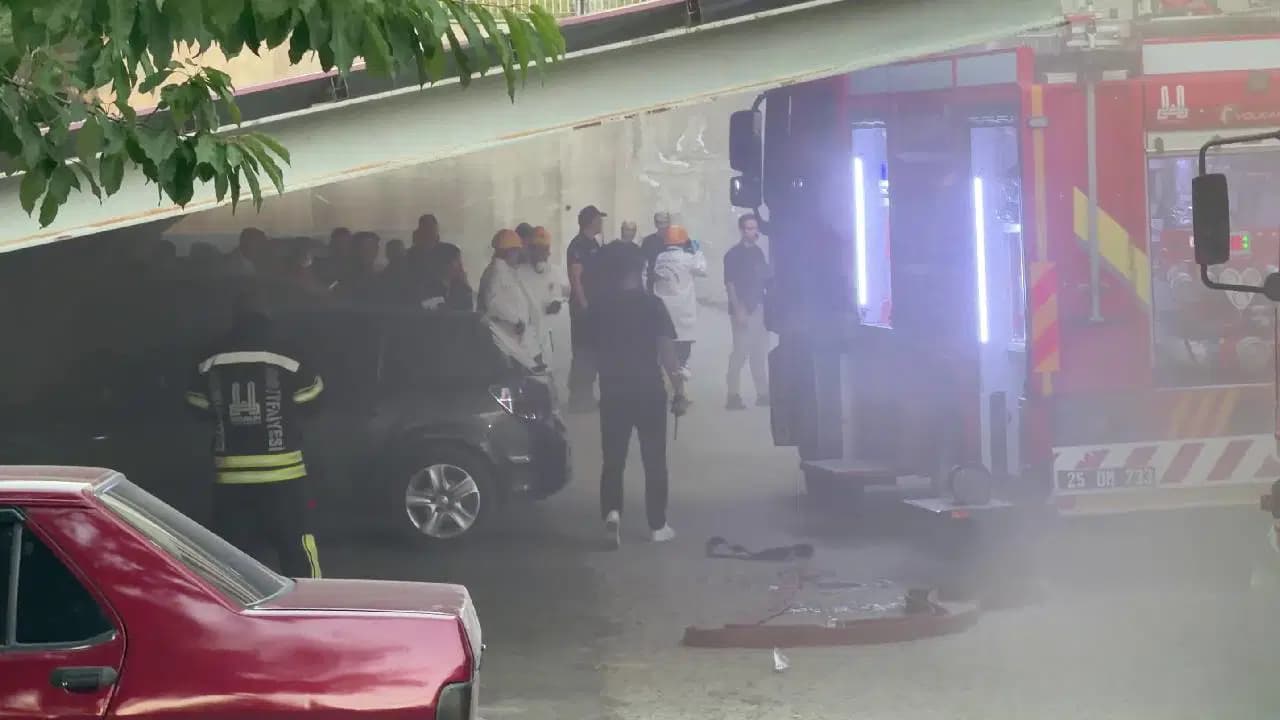 Erzurum Adliyesi'nde çıkan yangında az sayıda dosya zarar gördü