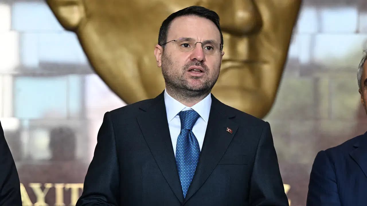 Bakan Gürlek'ten Iğdır'da 'çerçeve yasa' açıklaması: 'Terörsüz Türkiye için yeni bir sayfa açılacak'