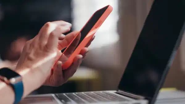 Telefonu şarjsız kalanlar dikkat: Priz arayan 3 burç belli oldu