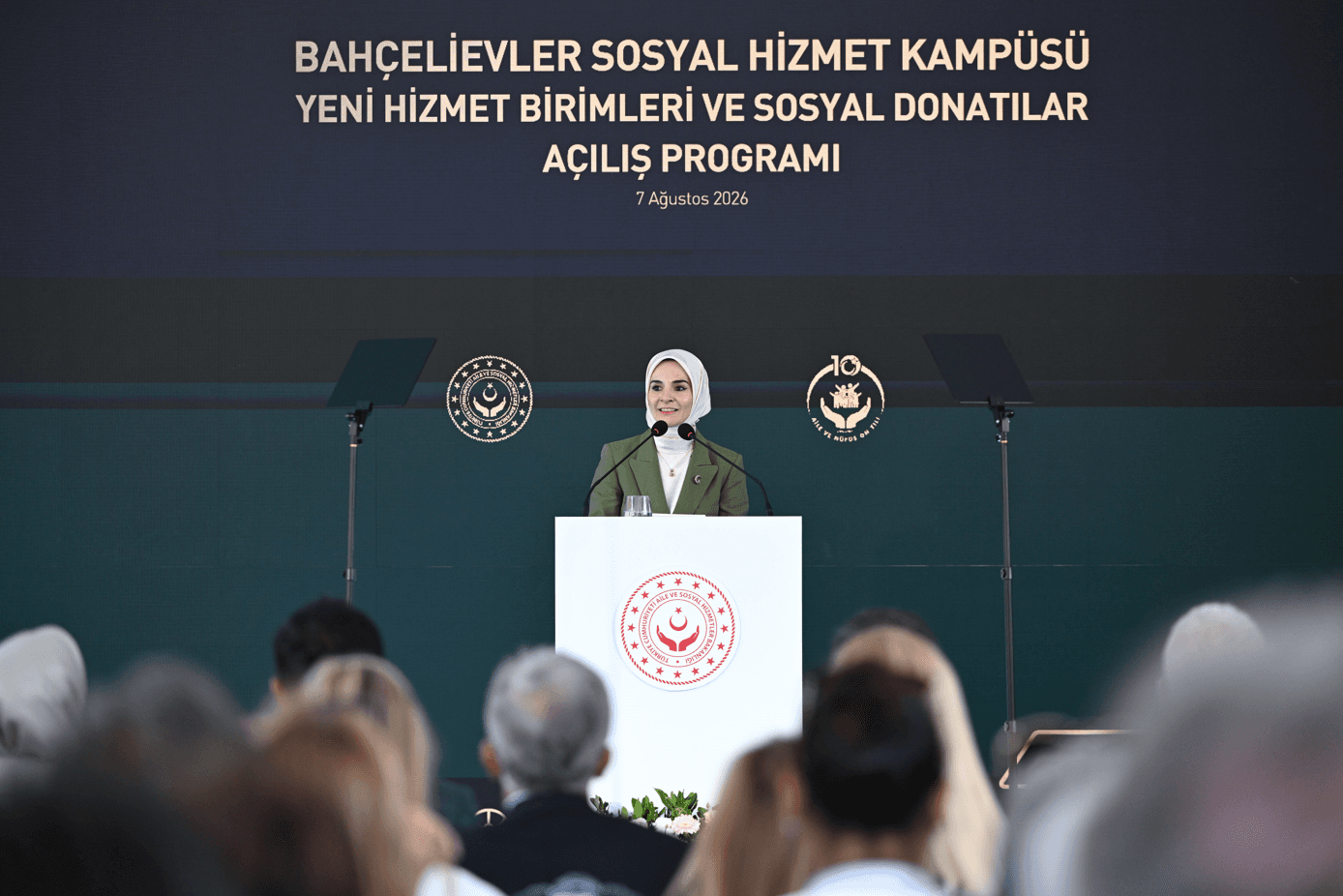 Bakan Göktaş: 193 bin çocuğu ailelerinin yanında takip ediyoruz