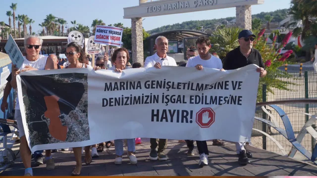 Sığacık'ta Teos Marina'ya karşı çığ gibi büyüyen protesto: "Kıyıları ranta teslim etmeyeceğiz"