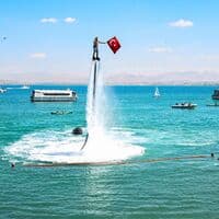 Van Gölü kıyısında 12. su sporları festivali başladı