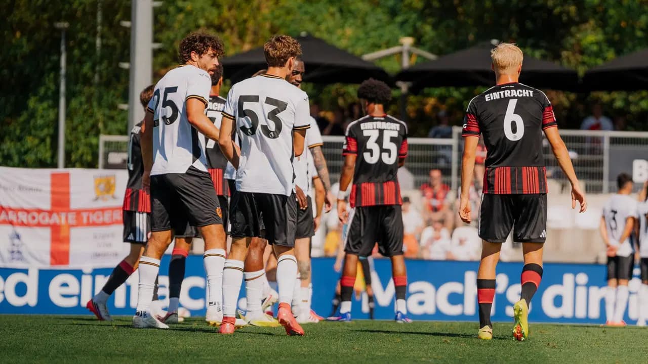 Eintracht Frankfurt, Hull City karşısında hazırlık maçından galip ayrıldı