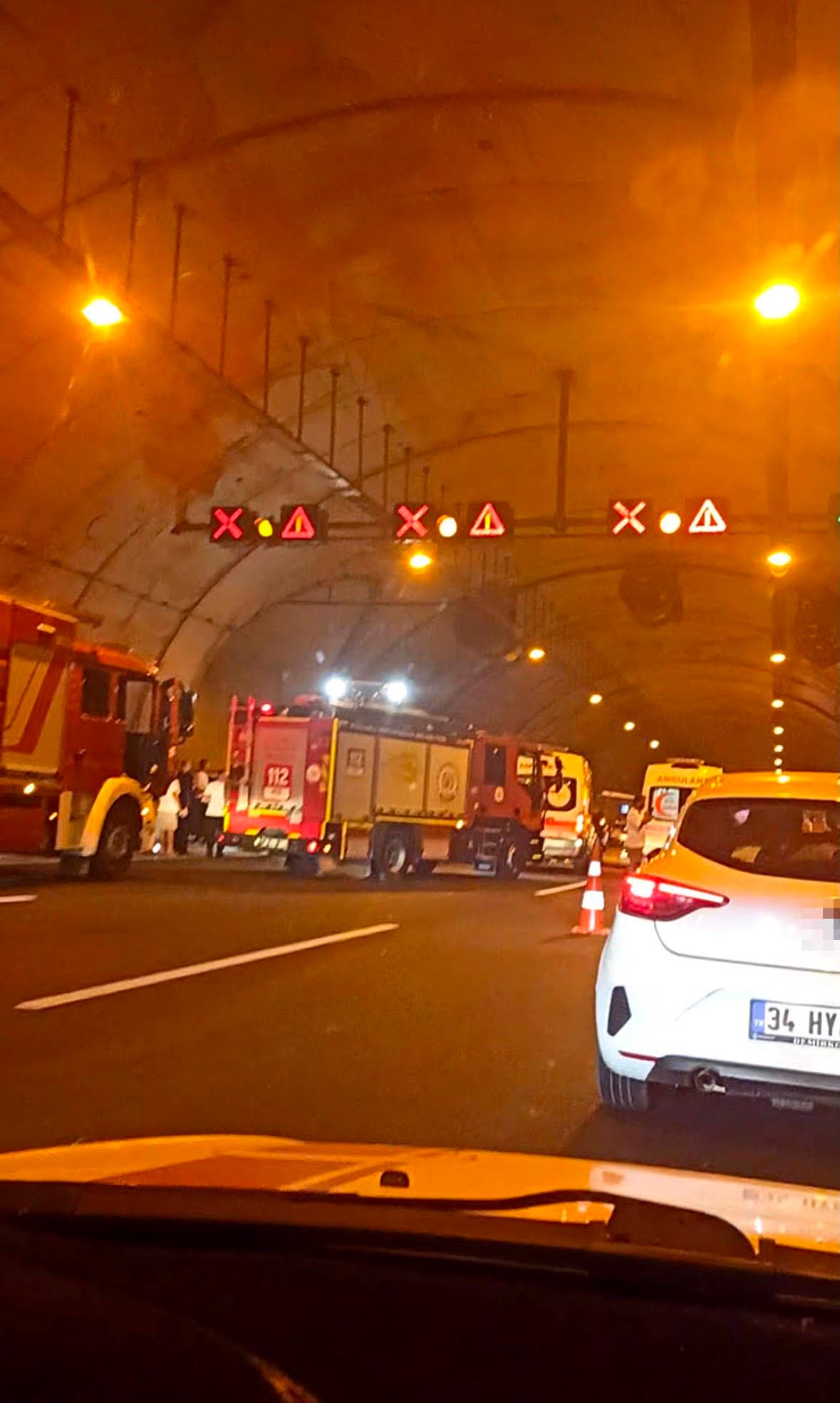 Kuzey Marmara Otoyolu'nda tünelde feci kaza: 3 ölü, 1 ağır yaralı