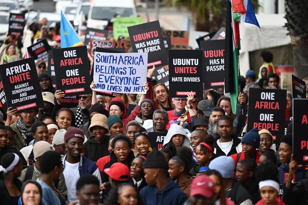 Güney Afrika sokaklarda: Göçmenlere yönelik şiddete karşı kitlesel yürüyüş
