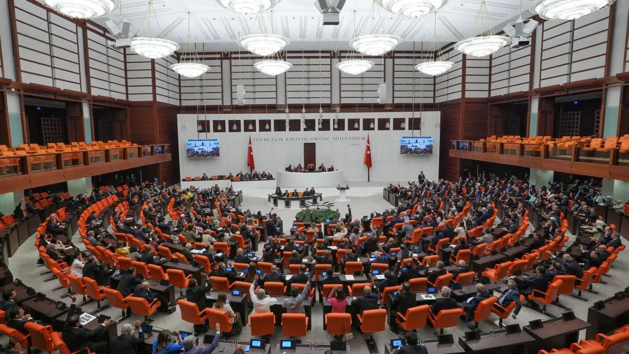 Çerçeve yasa yarın TBMM gündeminde: 410 milletvekili 'evet' oyu için hazır