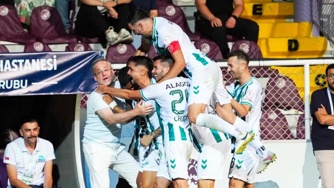 Iğdır FK, TFF 1. Lig'e galibiyetle merhende dedi