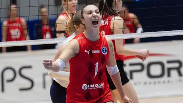 Galatasaray Daikin, deneyimli libero Çerağ Düzeltir'i transfer etti
