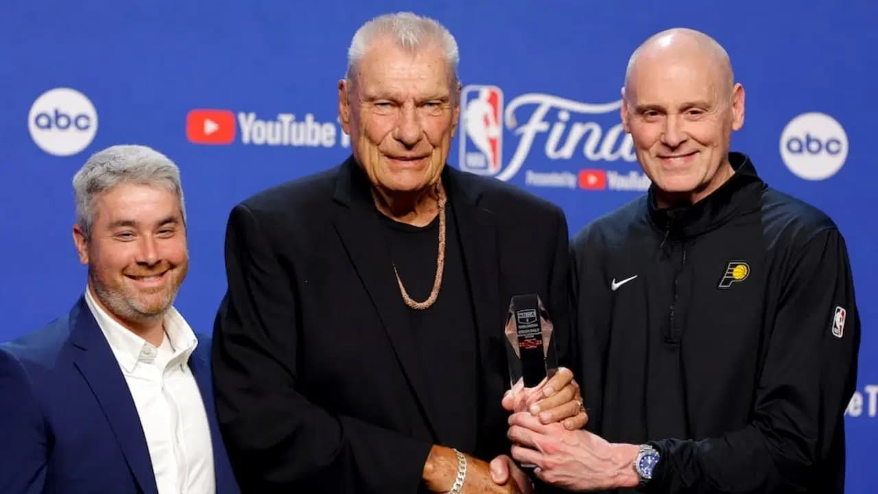 NBA'in efsane başantrenörü Don Nelson 86 yaşında hayatını kaybetti