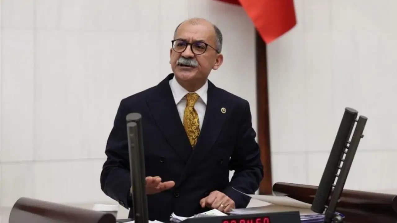 YENİ Parti'de 'çerçeve yasa' çatlağı: Bir milletvekili daha 'hayır' oyu kullanacak
