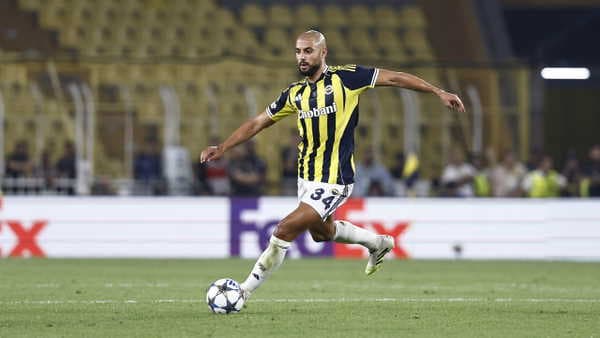 Fenerbahçe, Faslı yıldız Amrabat'ı İstanbul'a getirdi