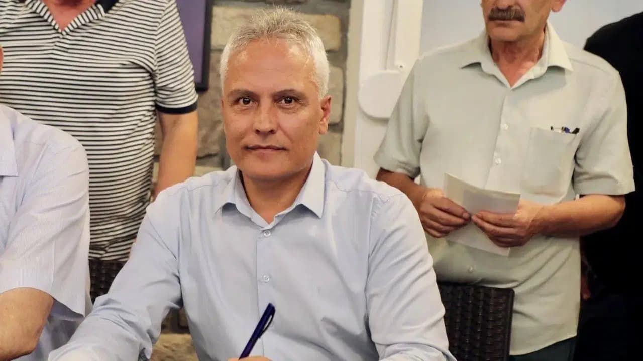 CHP'den istifa eden Edremit Belediye Başkanı Ertaş'tan YENİ Parti'ye tarihi katılım: 20 isim birden geçti