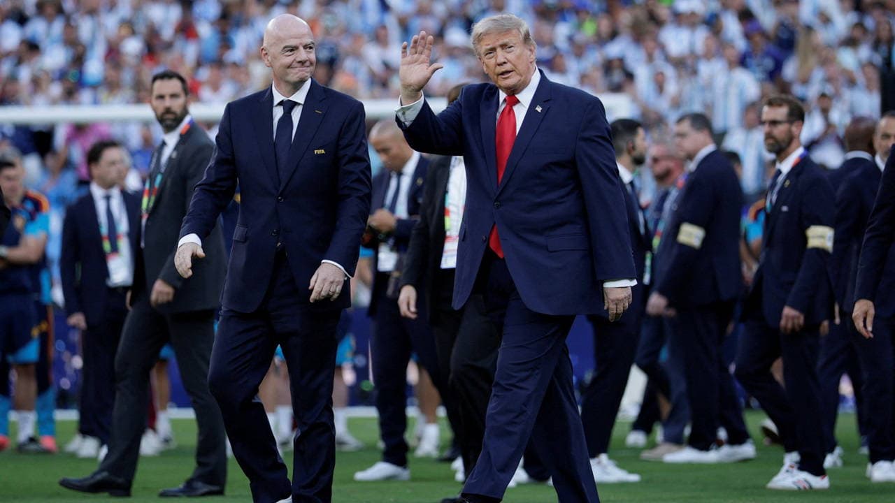 Donald Trump'tan eleştirilerin odağındaki Infantino'ya destek: 'Korkunç bir hata olur'