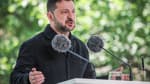 Zelenskiy'nin Kosova çıkışı diplomatik kriz yarattı: Priştine'de Ukrayna bayrağı indirildi