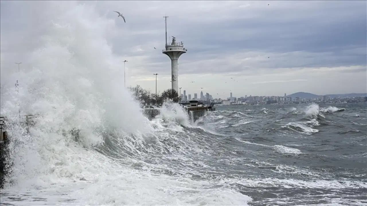 Meteoroloji Marmara Bölgesi için fırtına alarmı verdi