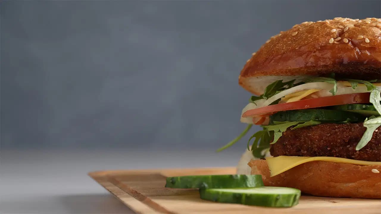 Meksika'nın gıda devi Kocaeli'ne iki fabrika kuruyor: McDonald's ekmeklerini üretecek