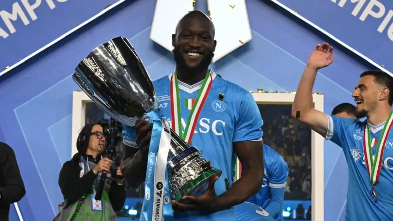 Fenerbahçe, Romelu Lukaku transferini resmen duyurdu: Yıldız forvetin İstanbul'a geliş tarihi netleşti