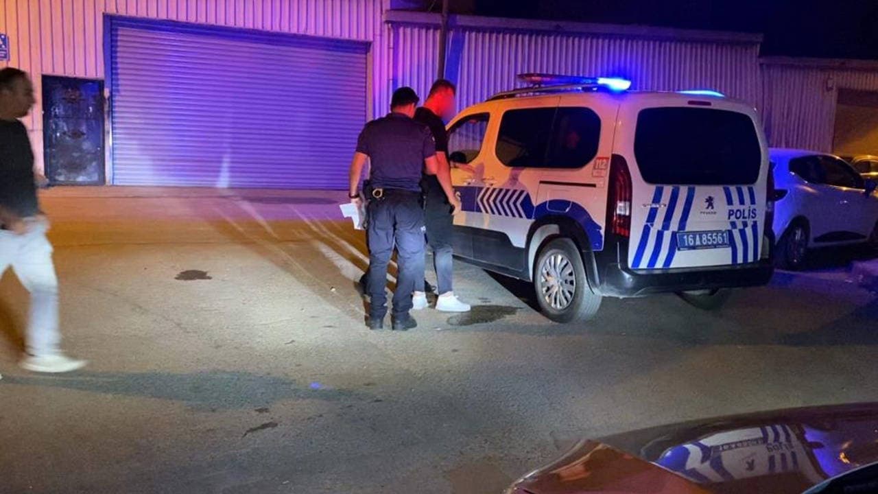 Bursa'da polisin 'dur' ihtarına uymayan sürücü 5 kilometre kaçtı, 450 bin TL cezayla yakalandı