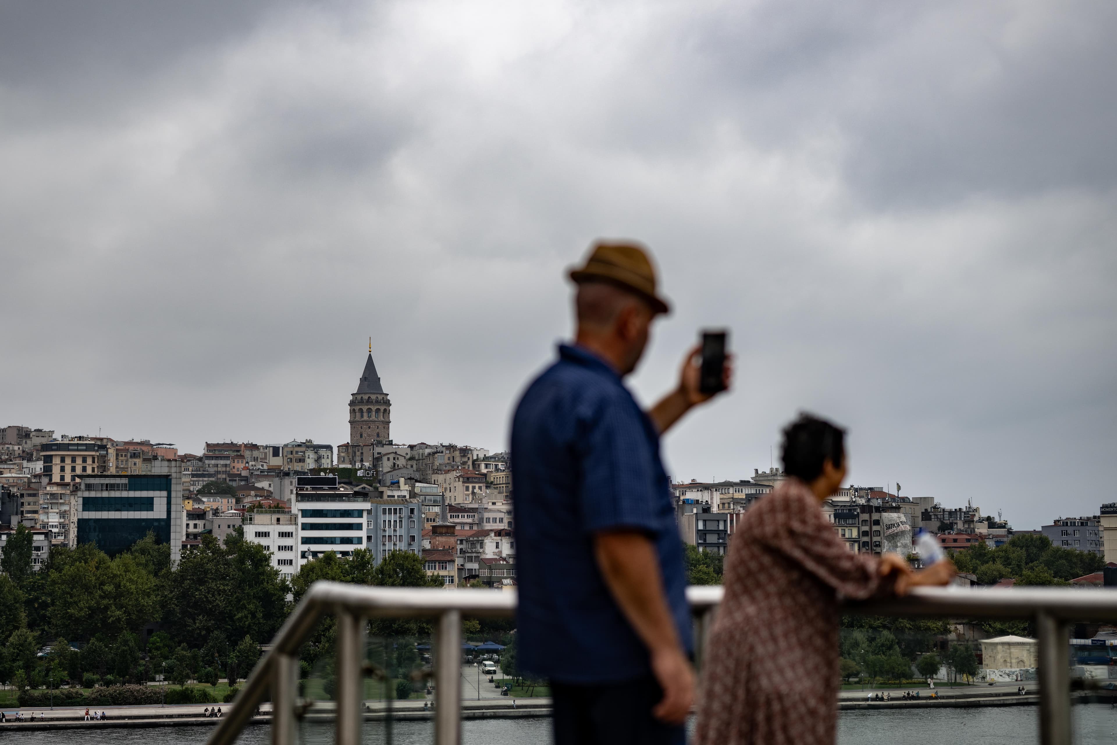 Balkanlardan gelen serin hava dalgası İstanbul'u etkisi altına alıyor
