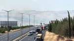 Silivri'de rüzgarla büyüyen anız yangını ekiplerin müdahalesiyle söndürüldü