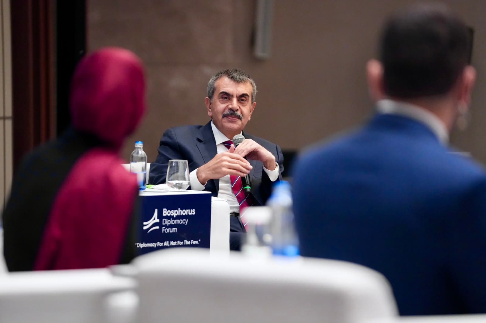 Bakan Tekin'den sınav sistemi açıklaması: "Değişiklik yok, yeni soru havuzu hazırlanıyor"