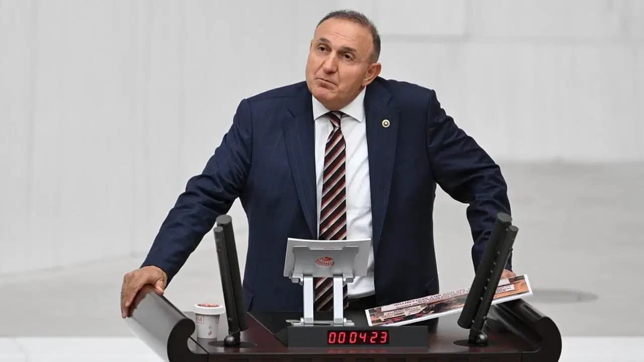 İYİ Partili Yasin Öztürk, AKP'ye geçecek vekile ağır ithamlarda bulundu