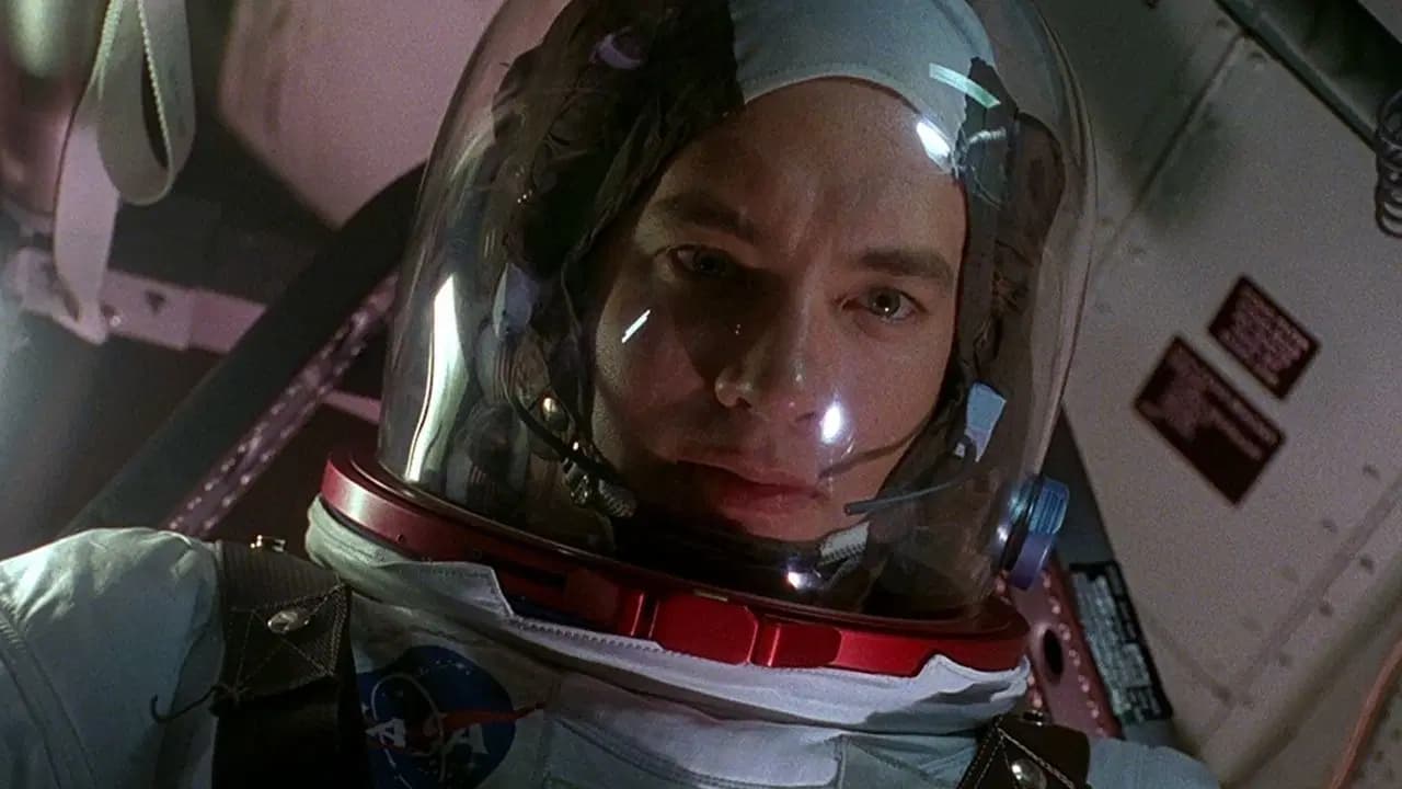 Sinema tarihinin unutulmaz yapımlarından Apollo 13 bu akşam ekranlarda