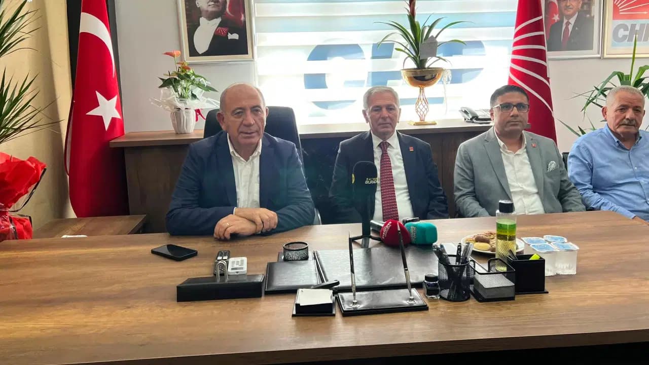 CHP'li Gürsel Tekin'den tartışılacak çıkış: 'Görev süresi bitmeden parti değiştirenler dolandırıcı gibi'