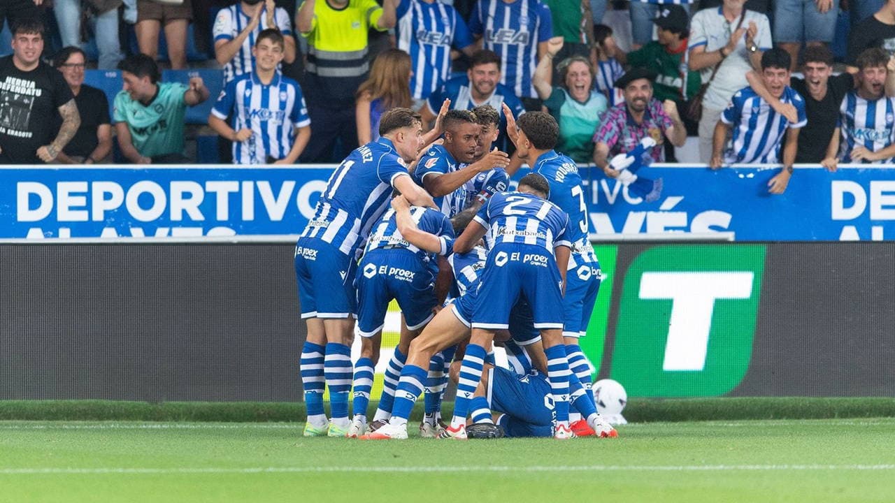 Enes Ünal'ın formasını giydiği Getafe, sezon açılışında Alaves'e 3-0 mağlup oldu