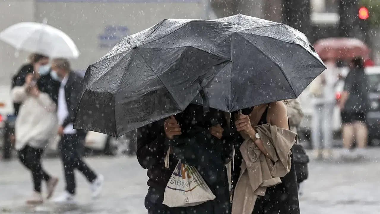 Meteoroloji'den 17 Ağustos raporu: Birçok ilde sağanak yağış bekleniyor