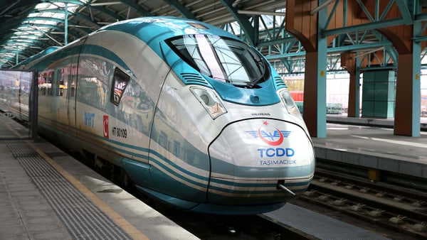 YHT biletlerine bir zam daha: Ankara-İstanbul hattında fiyatlar 1000 TL'yi geçti