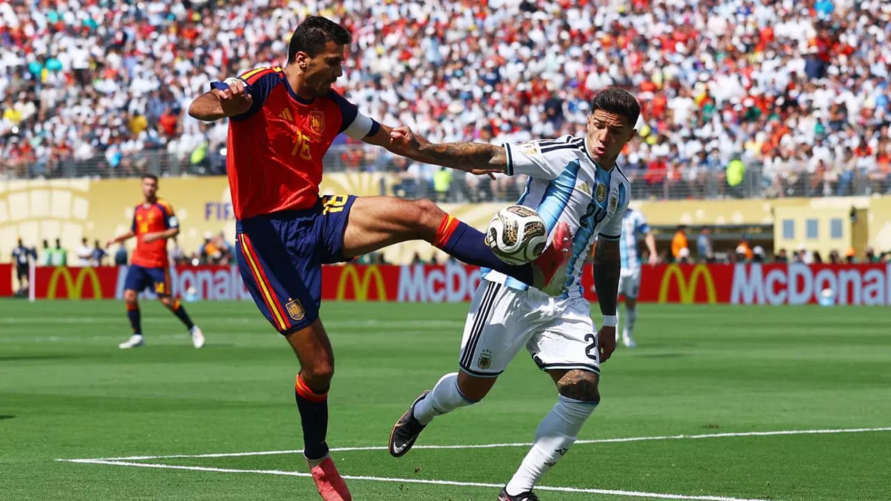 Barcelona, Manchester City'nin yıldızını kadrosuna kattı: Rodri ile 4 yıllık anlaşma