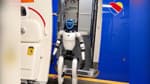 Havayolu şirketlerinden insansı robotlara uçuş yasağı