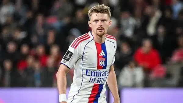 Fenerbahçe'nin Şampiyonlar Ligi'ndeki rakibi Lyon'da iki eksik