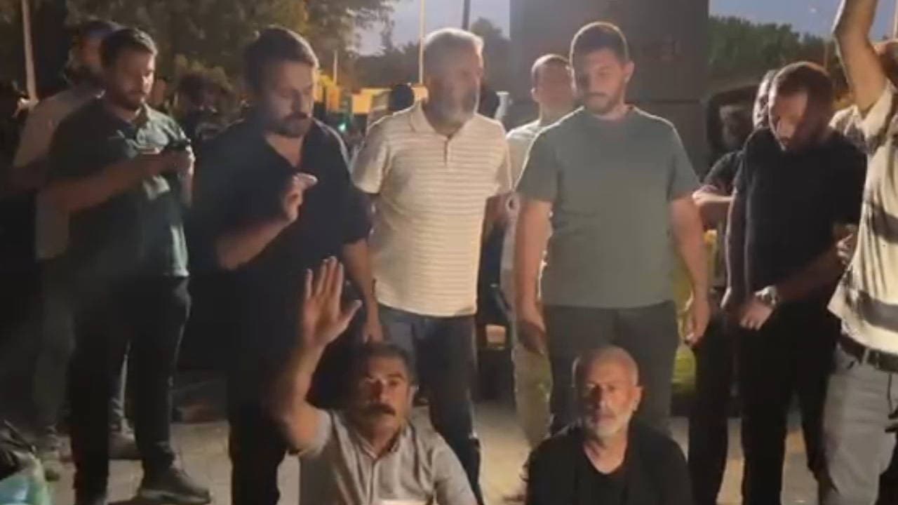 Madencilerin Bakanlık eyleminde gözaltı: Sendika başkanı ve örgütlenme uzmanı gözaltına alındı
