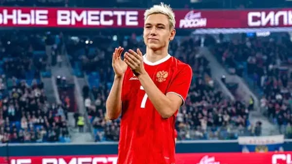 Galatasaray'ın Rus yıldızı Batrakov transferinde son dakika gelişmesi