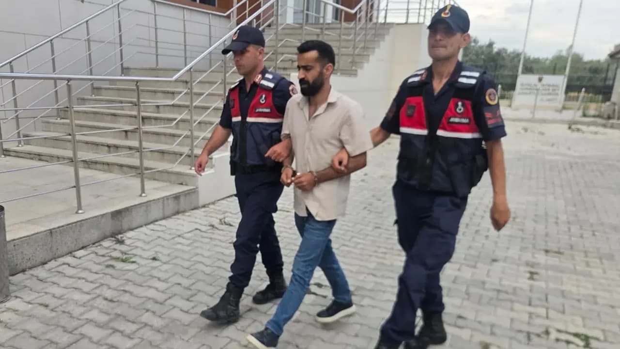 Yalova'da canlı yayında genç kızlara iş yeri teklifi yapan şüpheli yakalandı