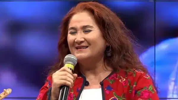 DEM Parti Eş Genel Başkanı Hatimoğulları, Sabahat Akkiraz'ın sahne aldığı anları alanı terk etti