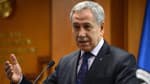 Arınç'tan Mumcu'ya sert yanıt: 2007 cumhurbaşkanlığı seçimi ve istifa süreci tartışması alevlendi