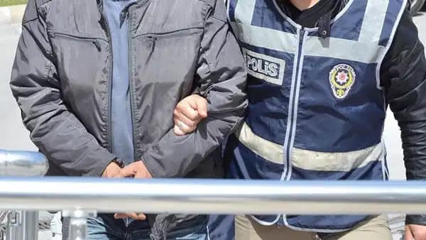 Bursa Yıldırım'da operasyon: Kesinleşmiş hapis cezası bulunan 9 hükümlü kıskıvrak yakalandı