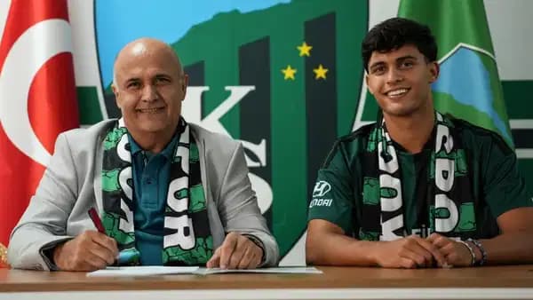 Kocaelispor, 20 yaşındaki Portekizli Gonçalo Sousa'yı transfer etti