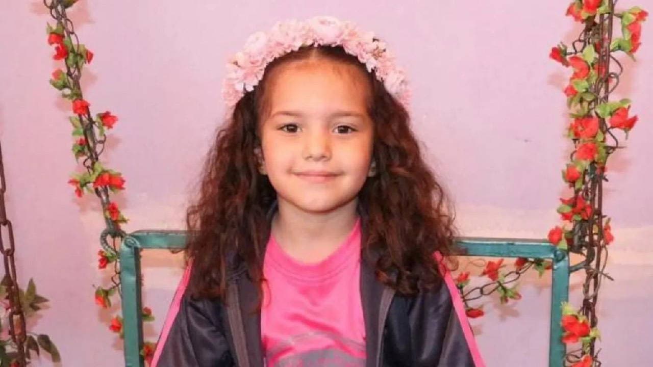 İsrail ordusu ilk kez itiraf etti: 5 yaşındaki Hind Rajab'ın öldürüldüğü araca askerler ateş açtı