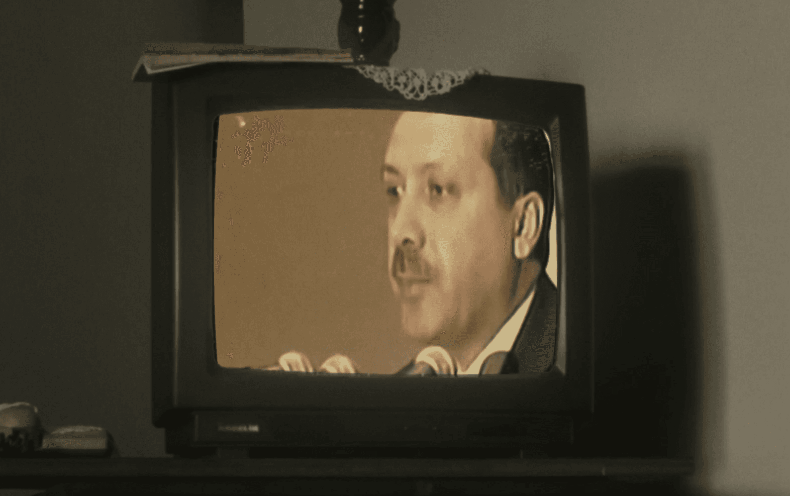 AK Parti'nin 25 yıllık yolculuğunu çocuğun büyüme hikâyesiyle anlatan yeni film yayımlandı
