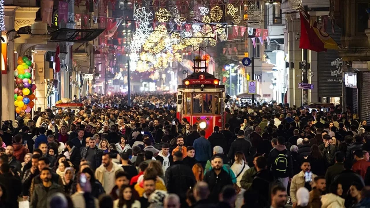 Türkiye'nin nüfusu 86 milyonu aştı: Son 6 aylık artış şaşırttı