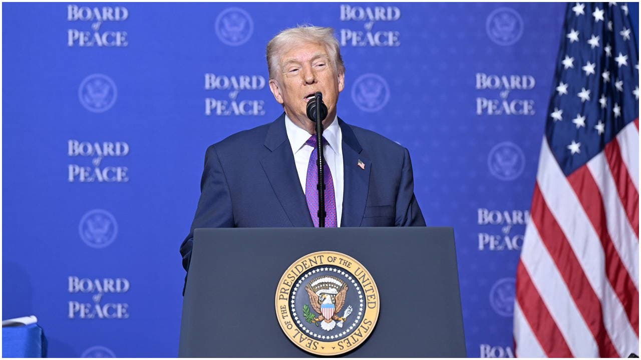 Trump'tan doğumla vatandaşlık hakkına darbe: İki yeni kararname yürürlüğe girdi