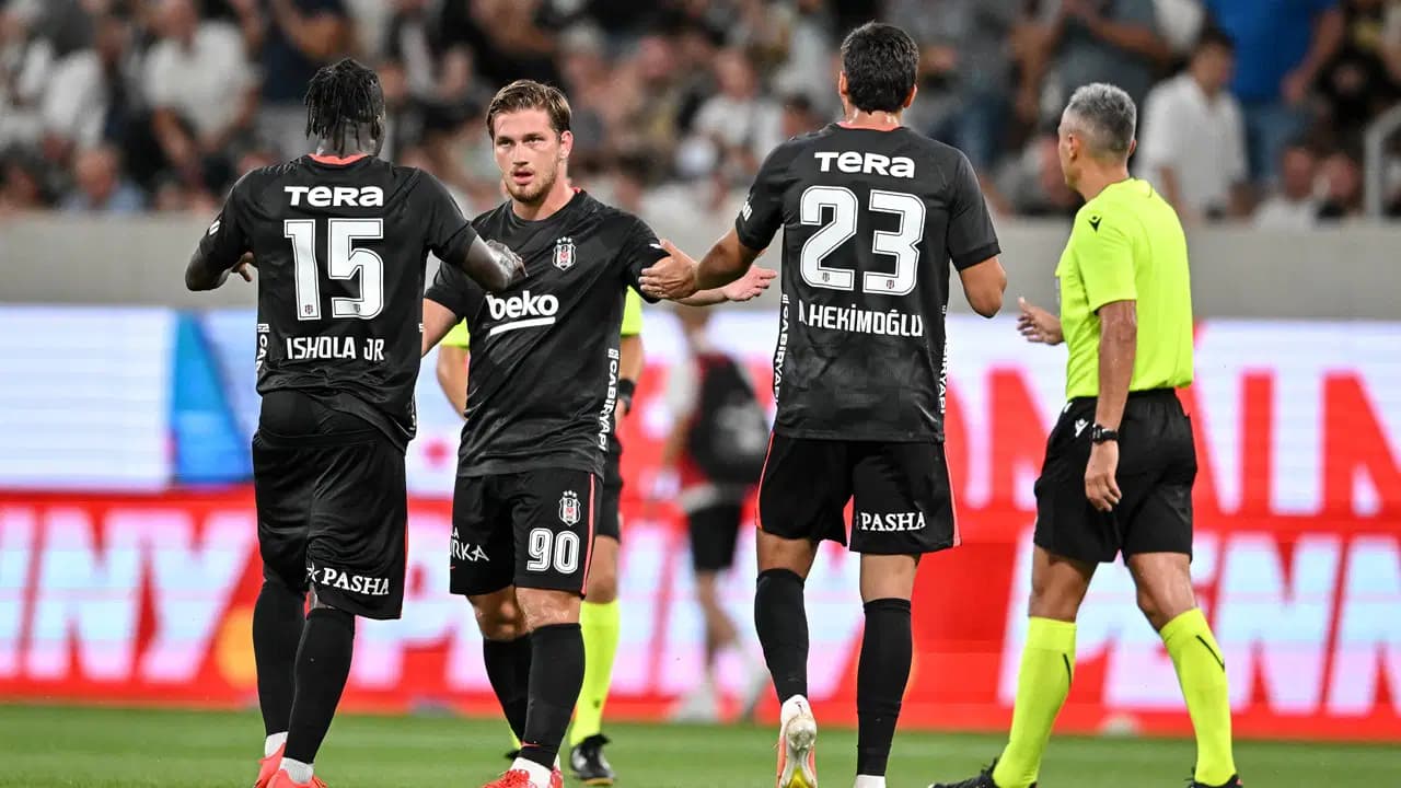 Beşiktaş, Avrupa'da deplasmanda kazandı: Çek basını maçı 'acımasız yenilgi' olarak nitelendirdi