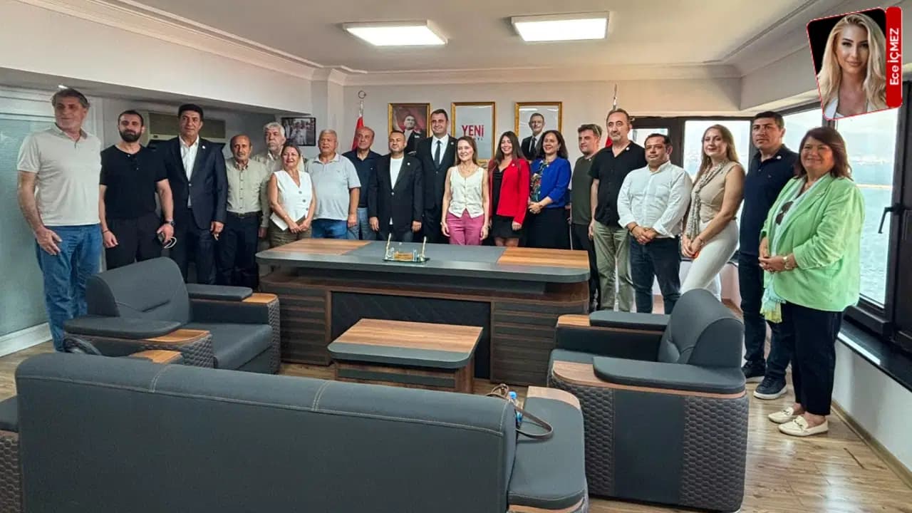 İzmir'de CHP'den kopuş sürüyor: Konak'tan YENİ Parti'ye toplu katılım