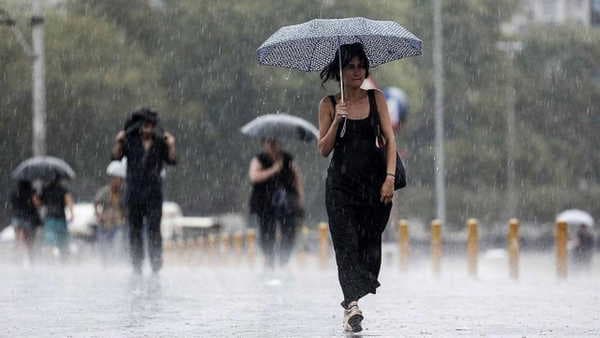 Meteoroloji'den İstanbul'a sağanak uyarısı: Pazar gününe dikkat