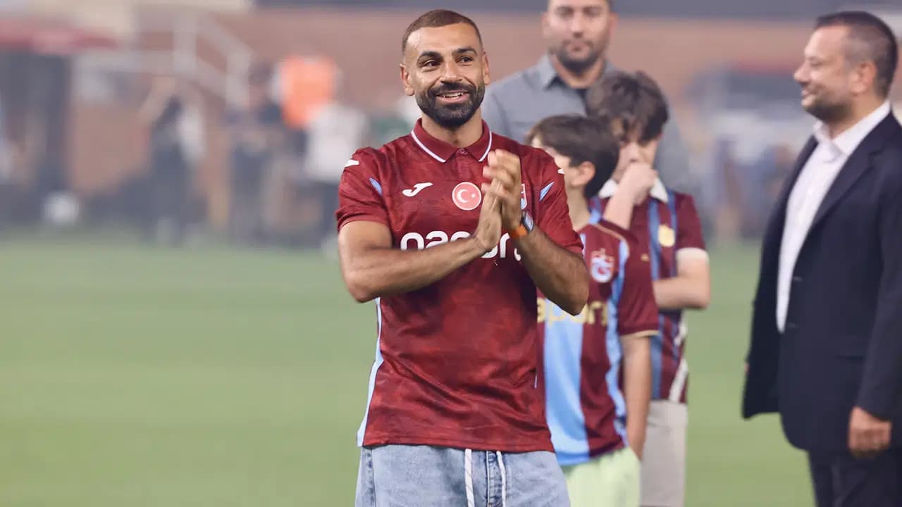 İngiliz basını Trabzonspor'un Salah transferini analiz etti: 'Türkler bunu nasıl başarıyor?'