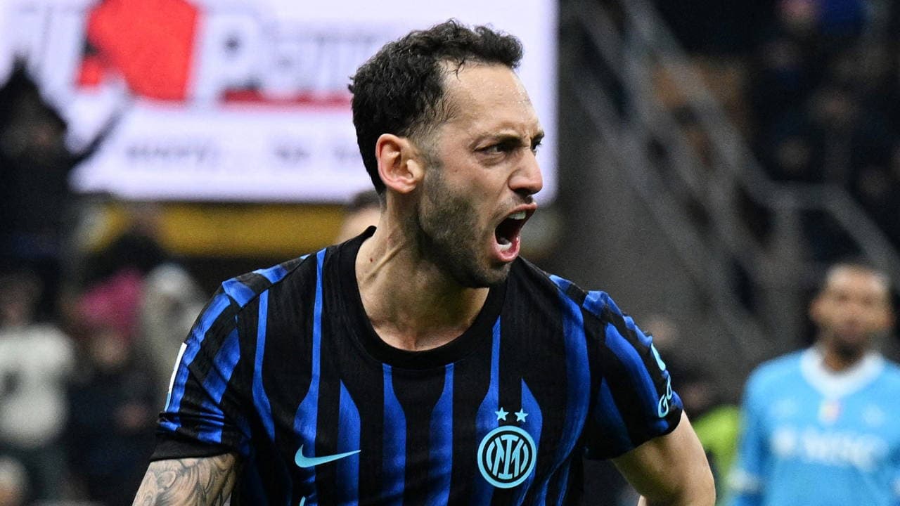 Hakan Çalhanoğlu'ndan Türkiye transfer söylentilerine net mesaj: 'İsmim sürekli neden gündeme geliyor, bilemiyorum'